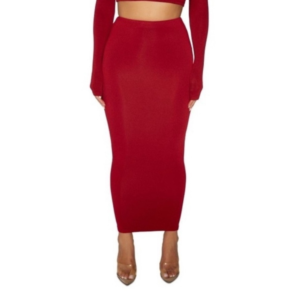 Naked Wardrobe | Hourglass Pencil Midi Skirt